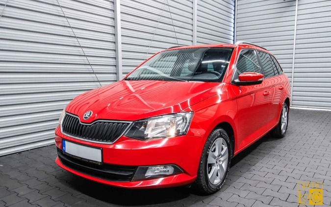 Skoda Fabia cena 24999 przebieg: 248000, rok produkcji 2016 z Krajenka małe 326